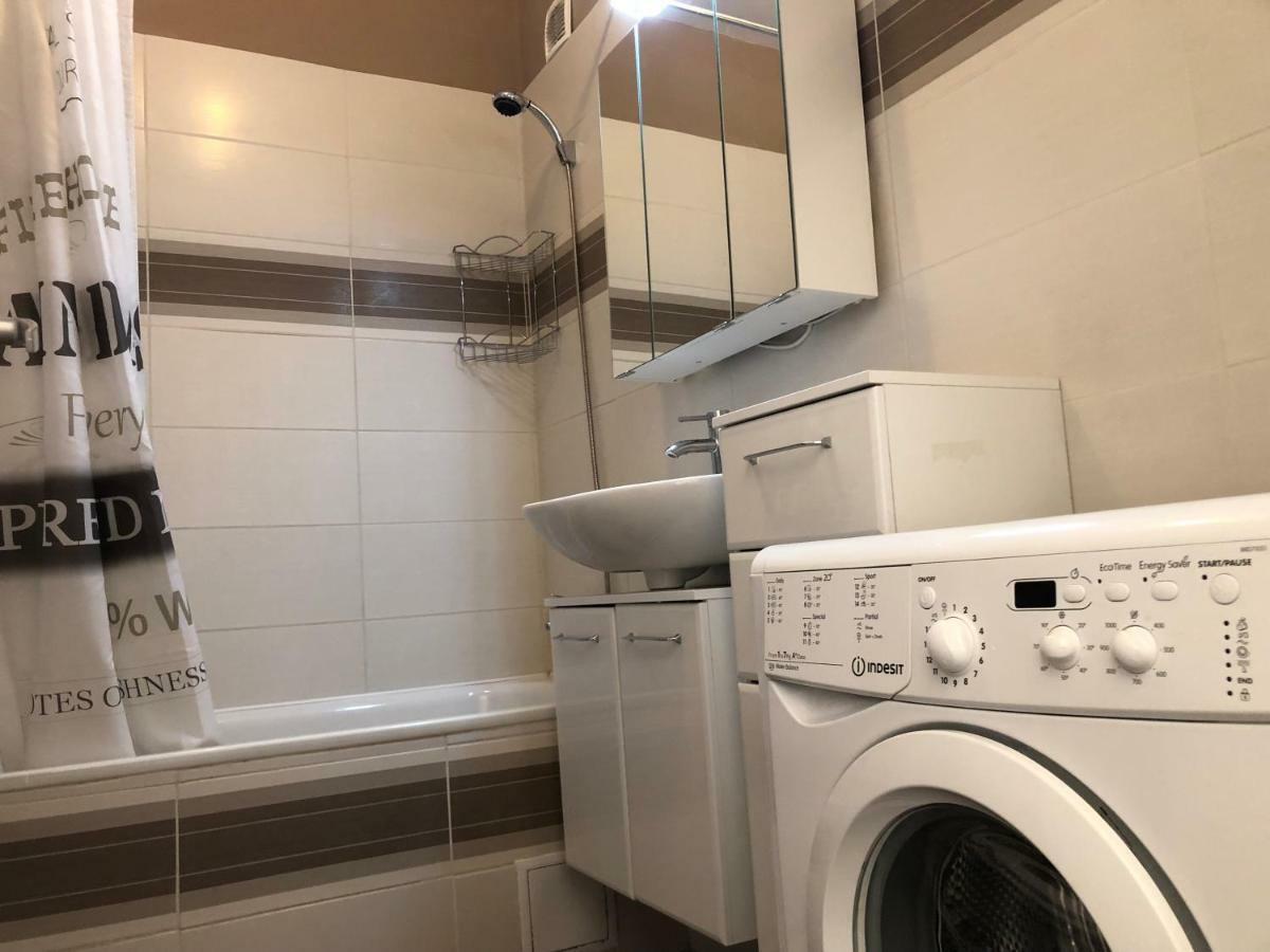 Dave Apartman Szegedin Exterior foto